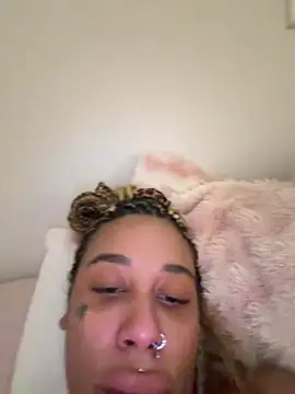 Kira nyxx online show from June 2026 03:11:02 PM