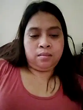 Pinayhotmom26 online show from June 2026 02:50:02 AM