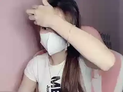 Alee8668 online show from July 2026 08:09:02 PM