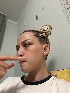Milkaaaaaaa online show from June 2026 02:17:02 PM