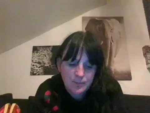 Snapshot of sexujuly88 chatting on November 2025 10:13:02 PM sexujuly88 online show from November 2025 10:13:02 PM