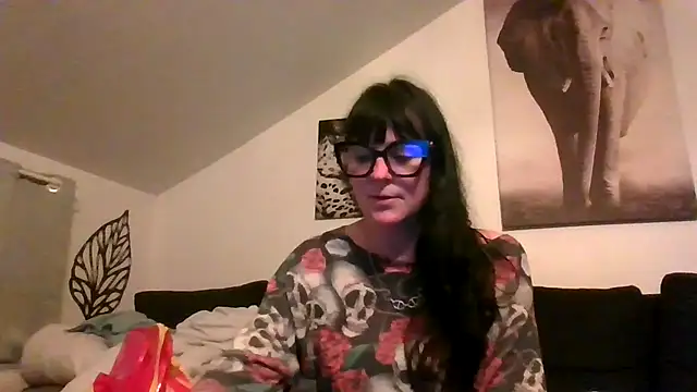 sexujuly88 online show from April 2026 08:12:01 PM