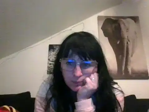 Snapshot of sexujuly88 chatting on March 2025 09:41:02 PM sexujuly88 online show from March 2025 09:41:02 PM