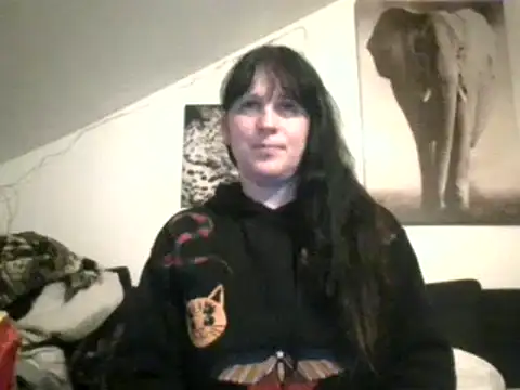 Snapshot of sexujuly88 chatting on February 2025 09:43:02 PM sexujuly88 online show from February 2025 09:43:02 PM