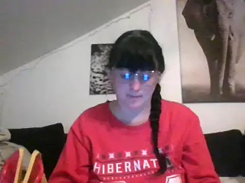 Snapshot of sexujuly88 chatting on March 2025 10:15:02 PM sexujuly88 online show from March 2025 10:15:02 PM