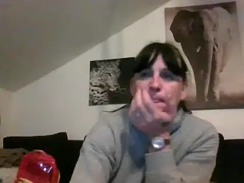 Snapshot of sexujuly88 chatting on September 2025 09:10:02 PM sexujuly88 online show from September 2025 09:10:02 PM