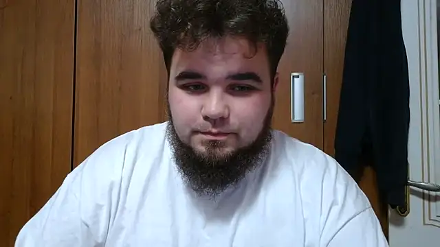 Snapshot of Roman69623 chatting on June 2026 09:12:01 PM Roman69623 online show from June 2026 09:12:01 PM