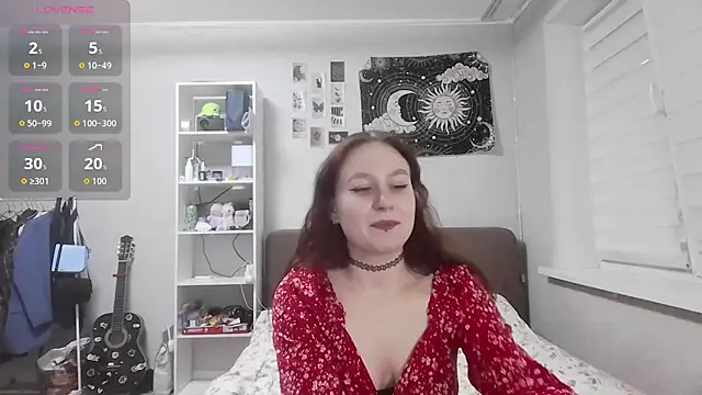 Snapshot of LoiseLovetto chatting on July 2026 04:22:02 PM LoiseLovetto online show from July 2026 04:22:02 PM