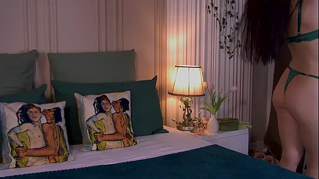 HornyPriestess online show from June 2026 07:28:02 AM