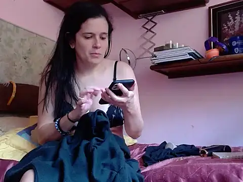 NinaMendes online show from June 2026 12:28:02 PM