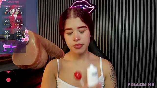 Snapshot of Valka_teen1 chatting on July 2026 04:18:02 AM Valka teen1 online show from July 2026 04:18:02 AM