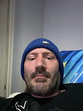 moonpig1 online show from May 2026 10:10:02 PM