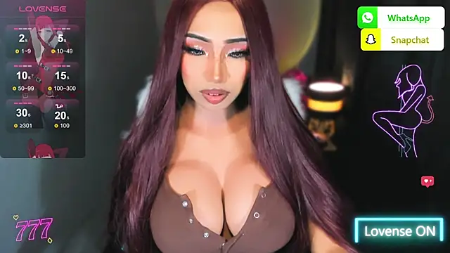 Snapshot of Attractive_Goddess_Isla chatting on June 2026 01:49:01 PM Attractive Goddess Isla online show from June 2026 01:49:01 PM