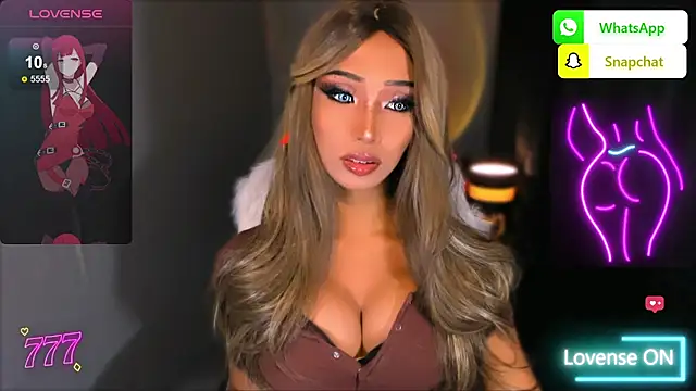 Snapshot of Attractive_Goddess_Isla chatting on June 2026 04:51:02 PM Attractive Goddess Isla online show from June 2026 04:51:02 PM
