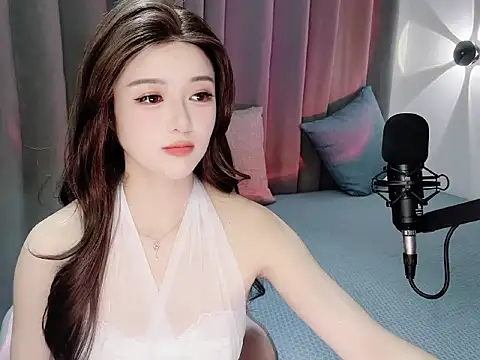 Momo-Wow online show from June 2026 06:14:01 AM