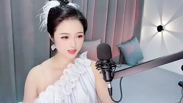 Momo-Wow online show from July 2026 06:03:02 AM