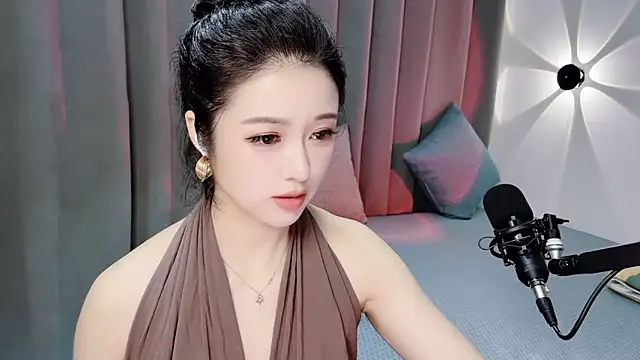 Momo-Wow online show from June 2026 06:23:02 AM