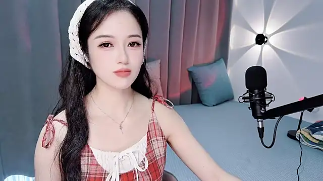 Momo-Wow online show from July 2026 06:03:02 AM