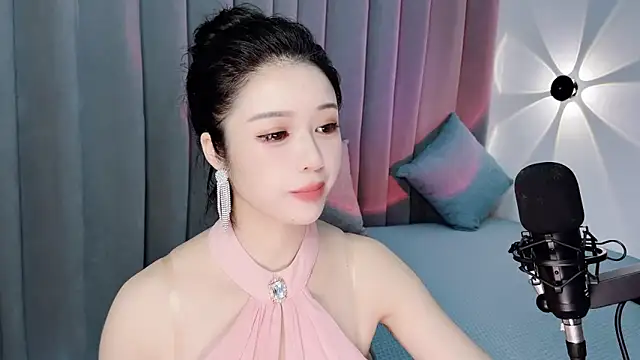 Momo-Wow online show from July 2026 05:52:02 AM