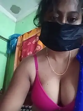 Sayanichatterjee024 online show from June 2026 05:07:01 PM