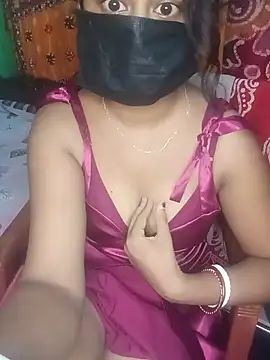 Sayanichatterjee024 online show from July 2026 09:43:01 AM