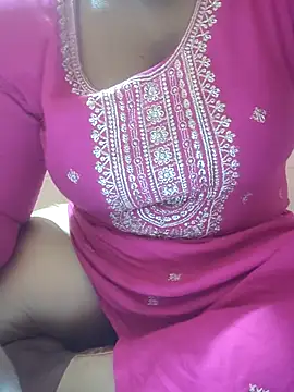 Snapshot of Tamilvalarmathi chatting on June 2026 04:39:01 PM Tamilvalarmathi online show from June 2026 04:39:01 PM
