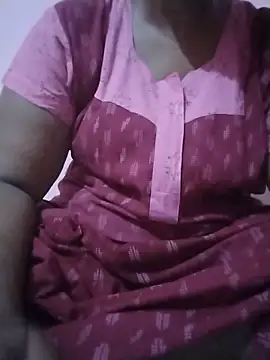 Snapshot of Tamilvalarmathi chatting on June 2026 04:40:02 PM Tamilvalarmathi online show from June 2026 04:40:02 PM