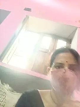 Snapshot of siwanijha007 chatting on July 2026 10:45:01 AM siwanijha007 online show from July 2026 10:45:01 AM