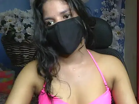 Snapshot of hii-tanisa chatting on July 2026 03:57:01 AM hii-tanisa online show from July 2026 03:57:01 AM