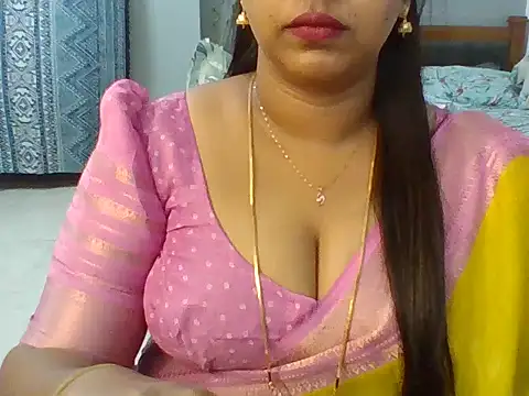 Snapshot of Tamil_hot_Meenu chatting on July 2026 08:54:02 AM Tamil hot Meenu online show from July 2026 08:54:02 AM
