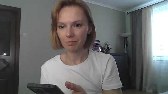 AdelleLovee  online show from June 2026 03:28:01 PM