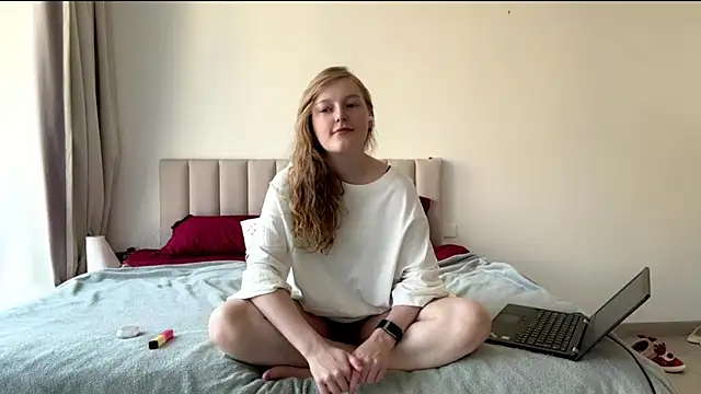 Snapshot of JeanelleLeitheiser chatting on June 2026 01:20:02 PM JeanelleLeitheiser online show from June 2026 01:20:02 PM