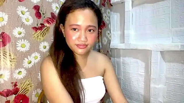 Snapshot of Abegail2221 chatting on June 2026 03:40:01 PM Abegail2221 online show from June 2026 03:40:01 PM