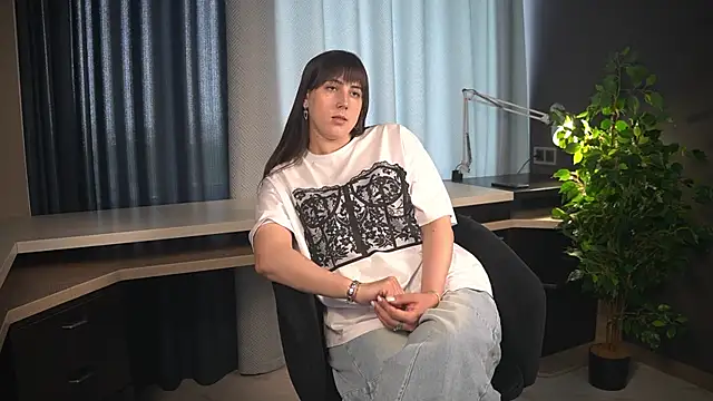 Snapshot of KiaraElsken chatting on June 2026 08:25:02 AM KiaraElsken online show from June 2026 08:25:02 AM