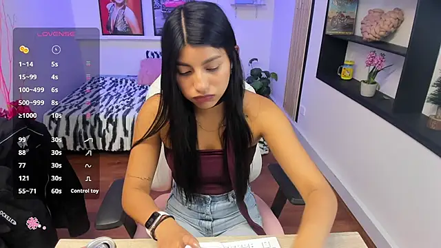 Hailey Adams online show from July 2026 12:24:01 PM