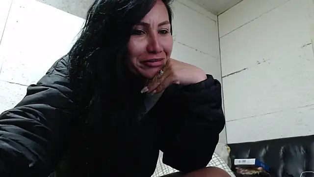 Nicolsweet  online show from June 2026 01:14:01 AM