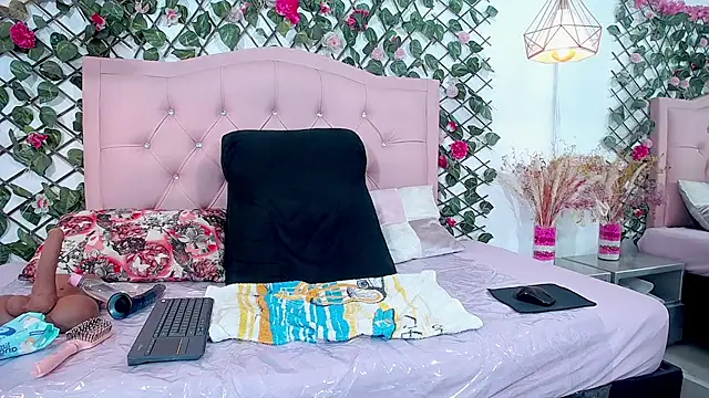 Alexita Sweet online show from July 2026 07:55:02 PM