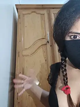 chochabella online show from June 2026 03:59:02 AM