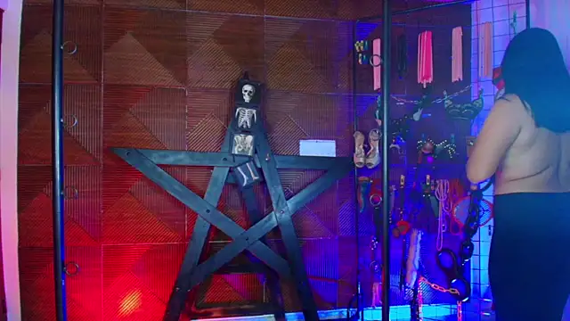 Annie bdsm hardcore online show from June 2026 08:03:01 PM