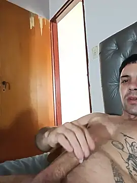 Snapshot of Porprivado1 chatting on June 2026 06:02:01 PM Porprivado1 online show from June 2026 06:02:01 PM