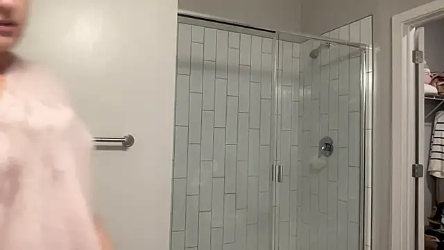 maddiliz online show from October 2025 01:30:02 AM