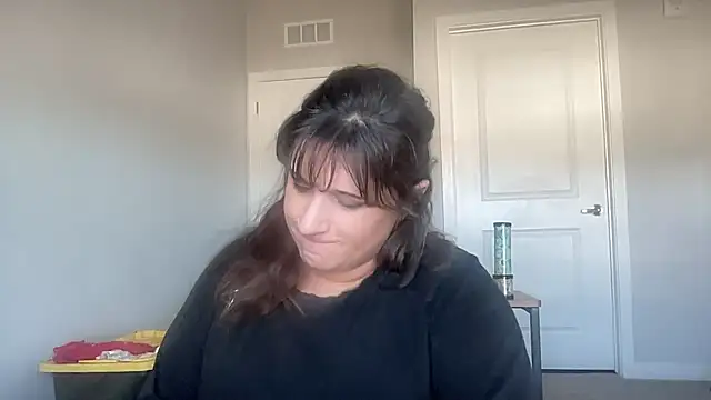 Snapshot of maddiliz chatting on December 2025 07:28:02 PM maddiliz online show from December 2025 07:28:02 PM