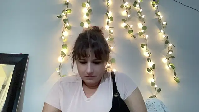 maddiliz online show from November 2025 04:44:01 AM