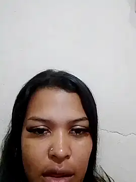 Snapshot of Silmara21 chatting on June 2026 05:45:01 PM Silmara21 online show from June 2026 05:45:01 PM