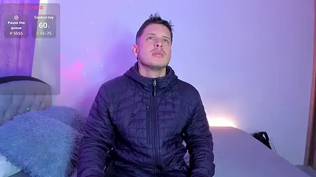 johnycooper08 online show from July 2026 01:15:02 PM