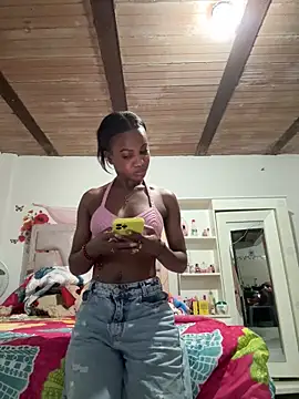 annybrannd1 online show from June 2026 01:33:02 AM