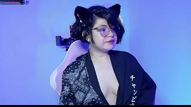 Meow cat4 online show from June 2026 12:44:02 PM