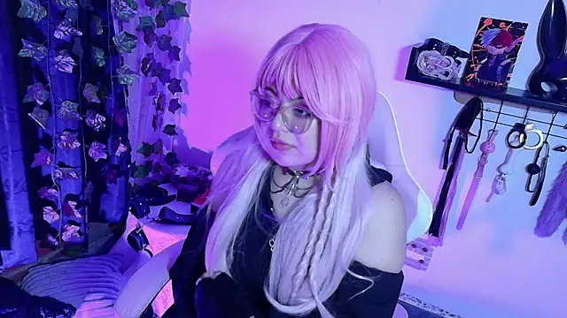 Meow cat4 online show from June 2026 07:04:01 PM