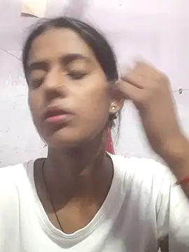 Saloni-Tyagi online show from June 2026 01:44:02 AM