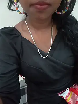 Snapshot of Sexy-Zeenat chatting on July 2026 10:39:01 AM Sexy-Zeenat online show from July 2026 10:39:01 AM